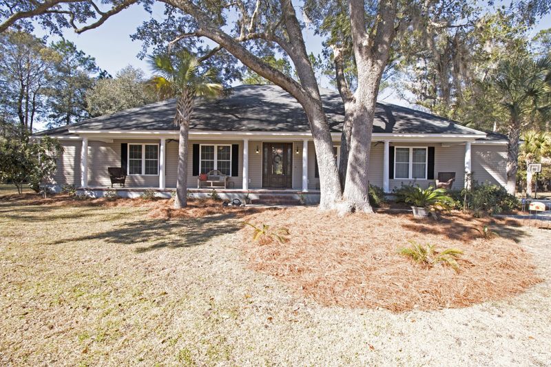 2290 Shady Moss Ln, Johns Island, SC 29455