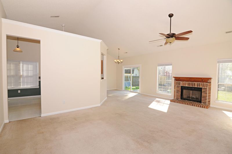 104 Balmoral Cir, Goose Creek, SC 29445