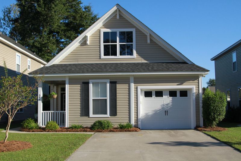 389 Chemistry Cir, Ladson, SC 29456