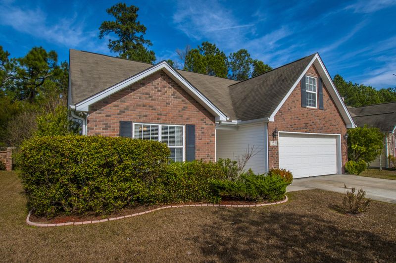 227 Everwood Ct, Moncks Corner, SC 29461
