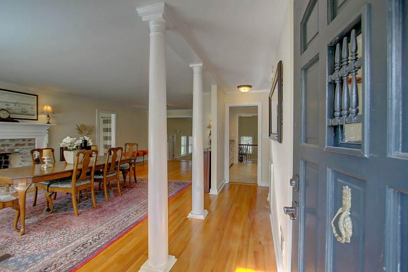 729 James Dr, Charleston, SC 29412