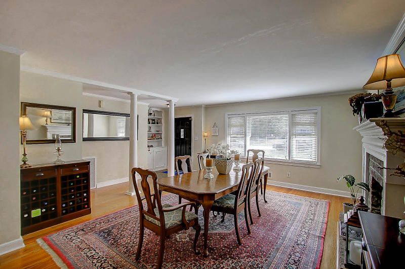 729 James Dr, Charleston, SC 29412