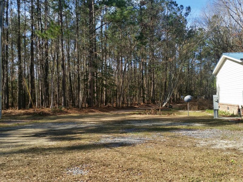 953 Turkey Call Dr, Saint Stephen, SC 29479