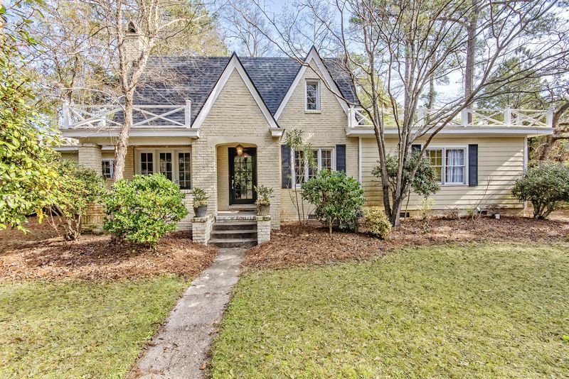 123 W Carolina Ave, Summerville, SC 29483