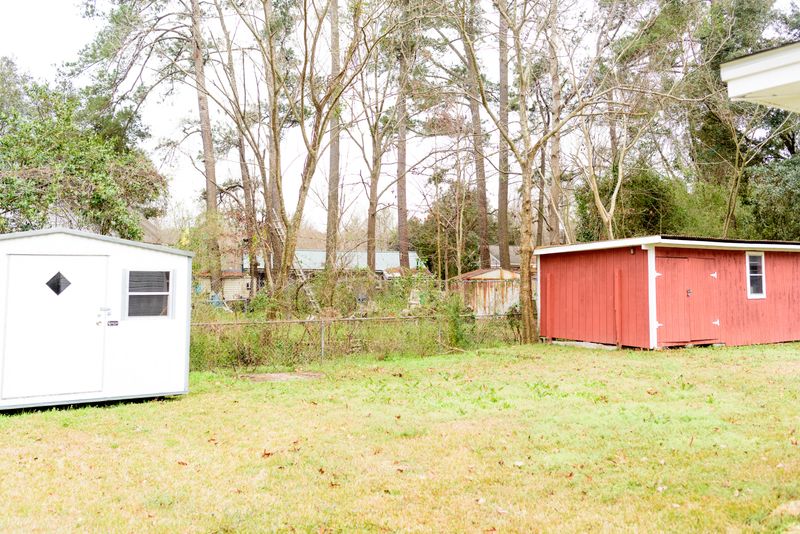 702 Beech Hill Rd, Summerville, SC 29485