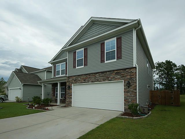 638 Mountain Laurel Cir, Goose Creek, SC 29445