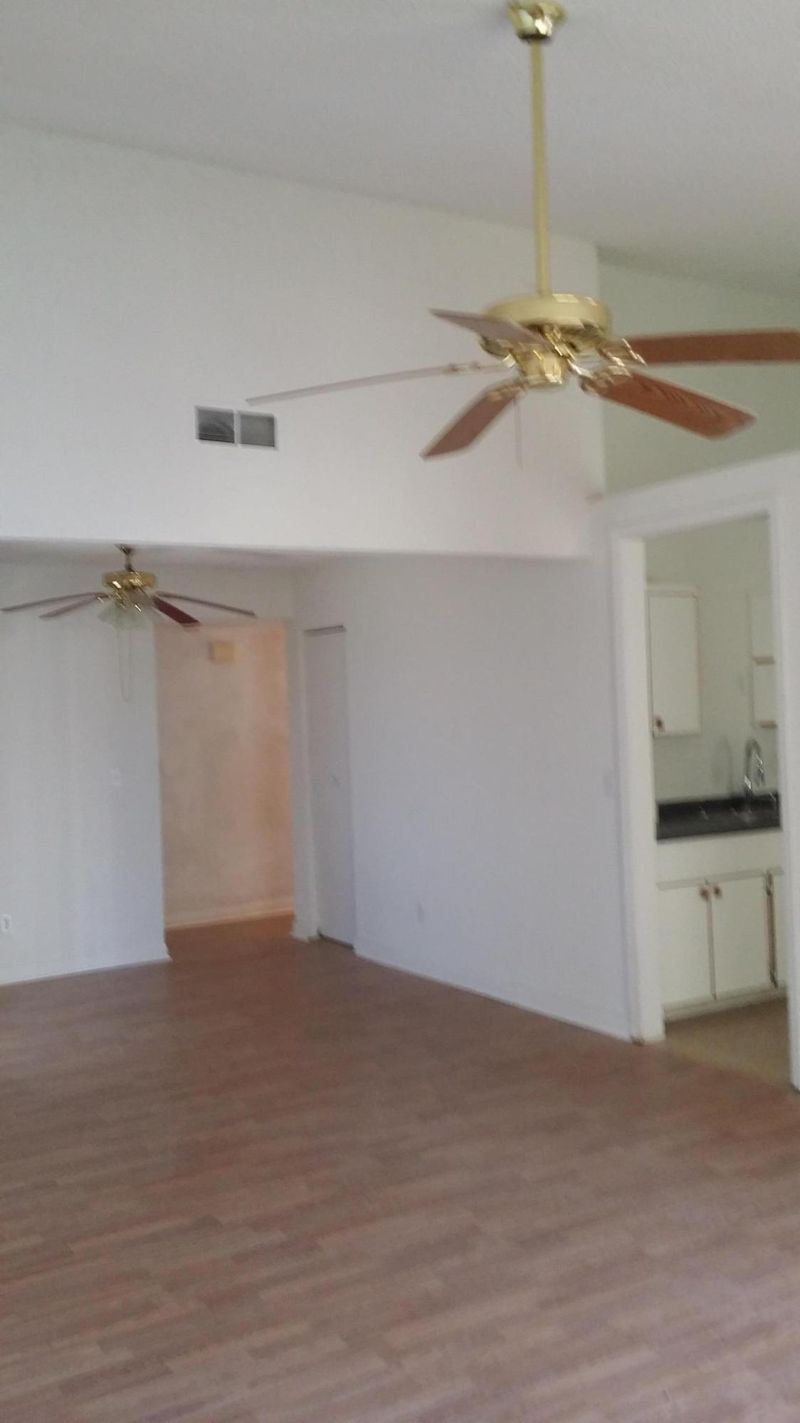 132 Mickler Dr, Ladson, SC 29456