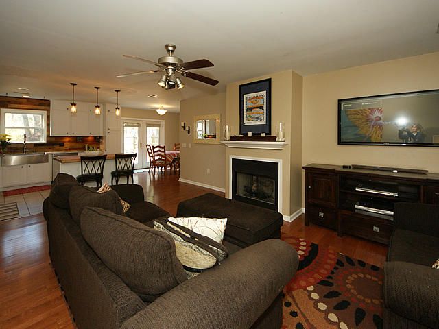 2934 Blackfish Rd, Johns Island, SC 29455
