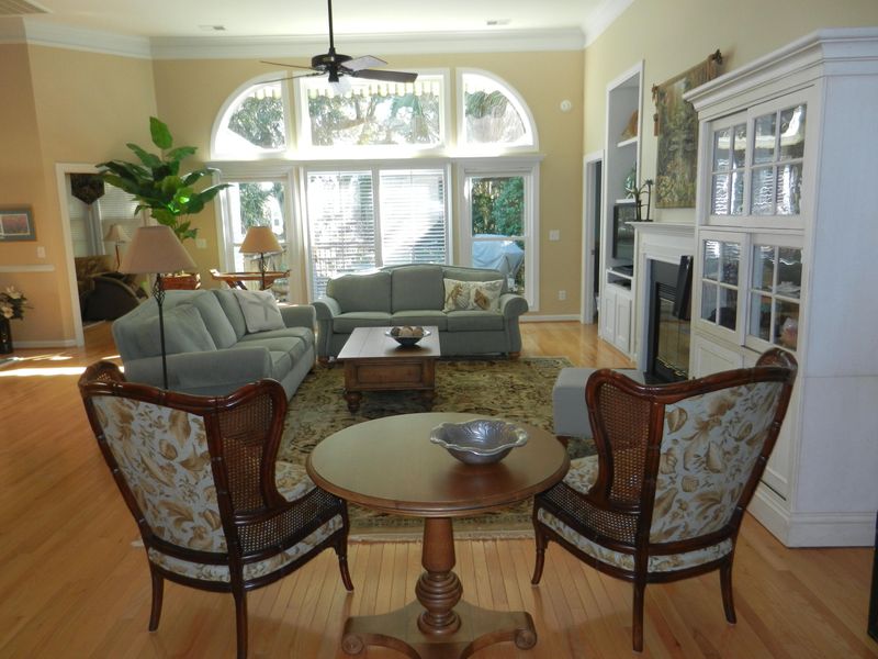2739 Magnolia Woods Dr, Mount Pleasant, SC 29464
