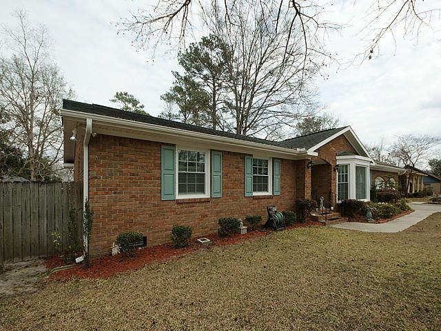 36 Sorento Blvd, Hanahan, SC 29410