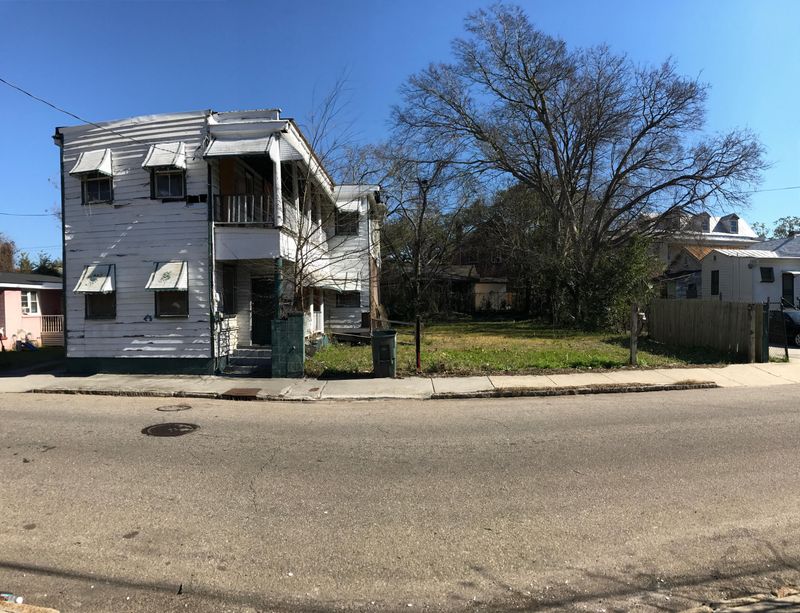 28 Aiken St, Charleston, SC 29403