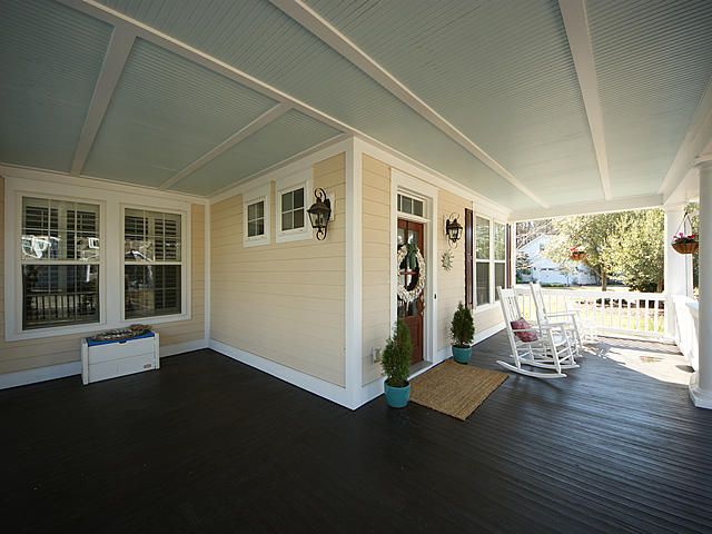 1843 Hall Point Rd, Mount Pleasant, SC 29466