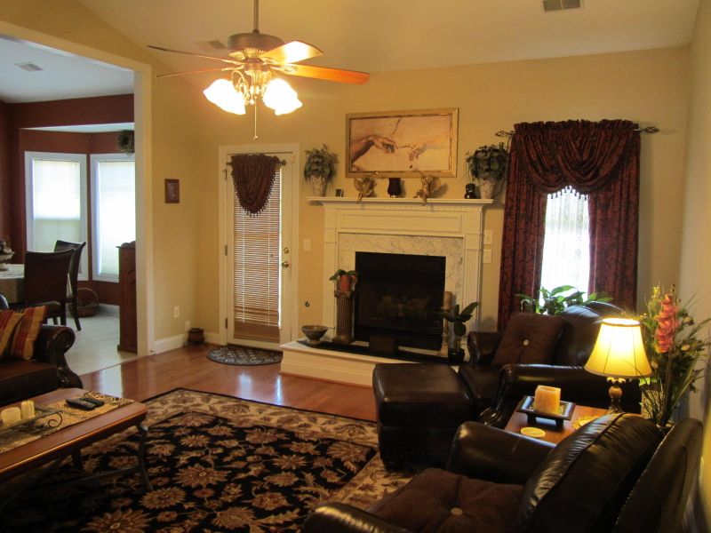 9243 Creedmoore Rd, Summerville, SC 29485