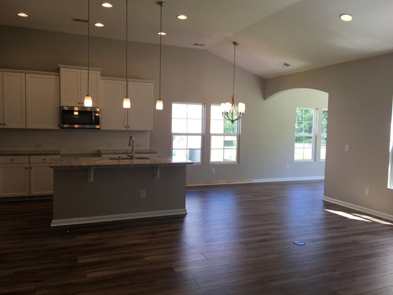 236 Pavilion St, Summerville, SC 29483