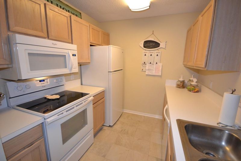 2011 N Highway 17 #1700 C, Mount Pleasant, SC 29466