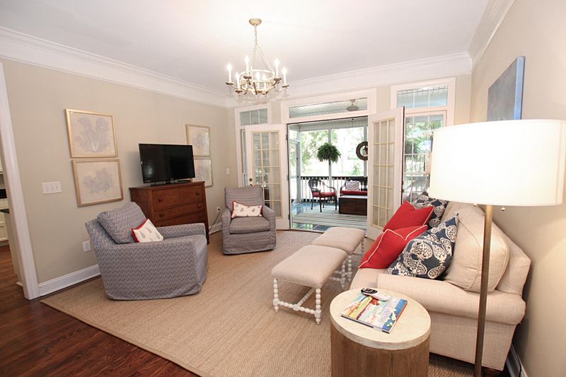 1286 Chrismill Ln, Mount Pleasant, SC 29466