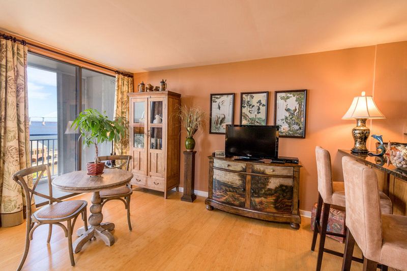 330 Concord St #8 E, Charleston, SC 29401