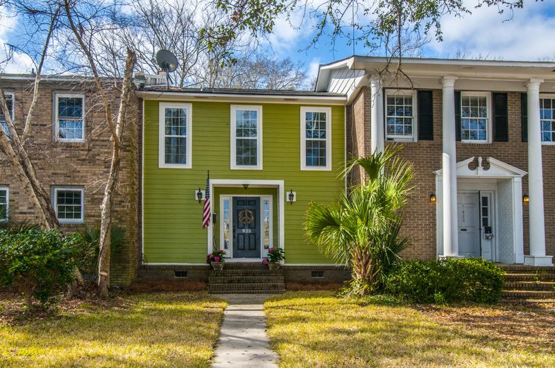 925 Cottingham Dr, Mount Pleasant, SC 29464
