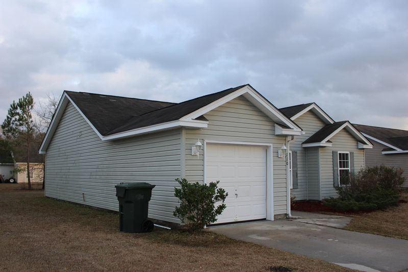 110 Pointer Dr, Goose Creek, SC 29445