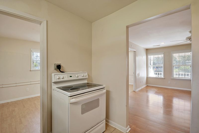 1804 Meadowlawn Dr, Charleston, SC 29407