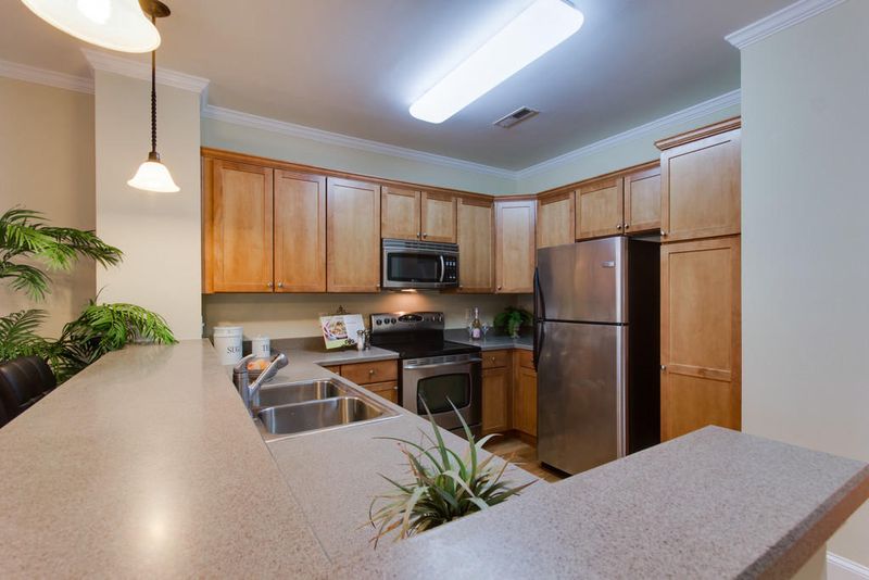 635 Windermere Blvd #C, Charleston, SC 29407
