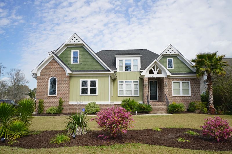 447 Shadowmoss, Charleston, SC 29414
