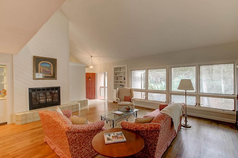 3155 Baywood Dr, Johns Island, SC 29455