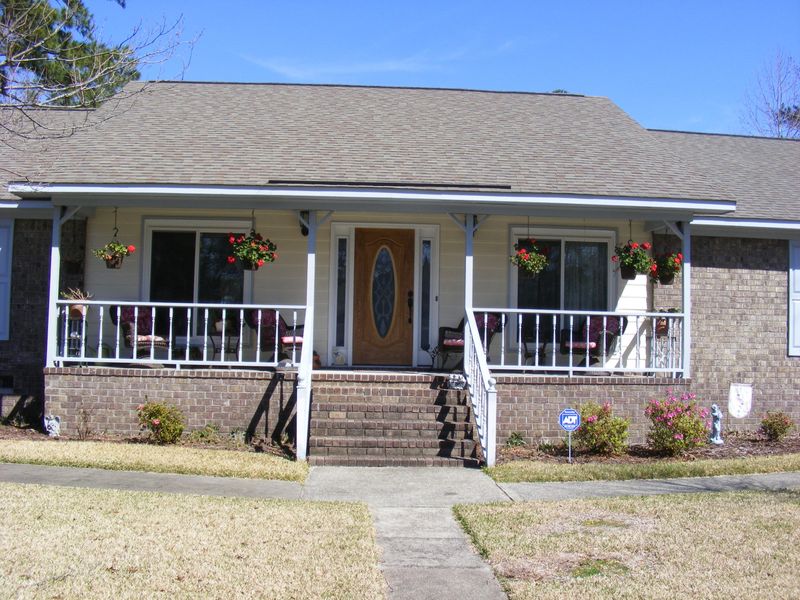1213 Scotch Pine Ln, Ladson, SC 29456