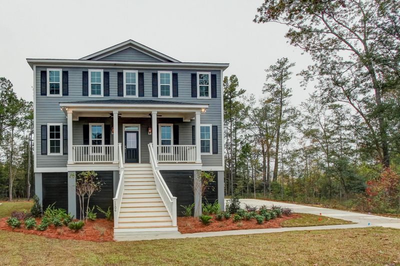 1206 Pasture View Dr, Hanahan, SC 29410