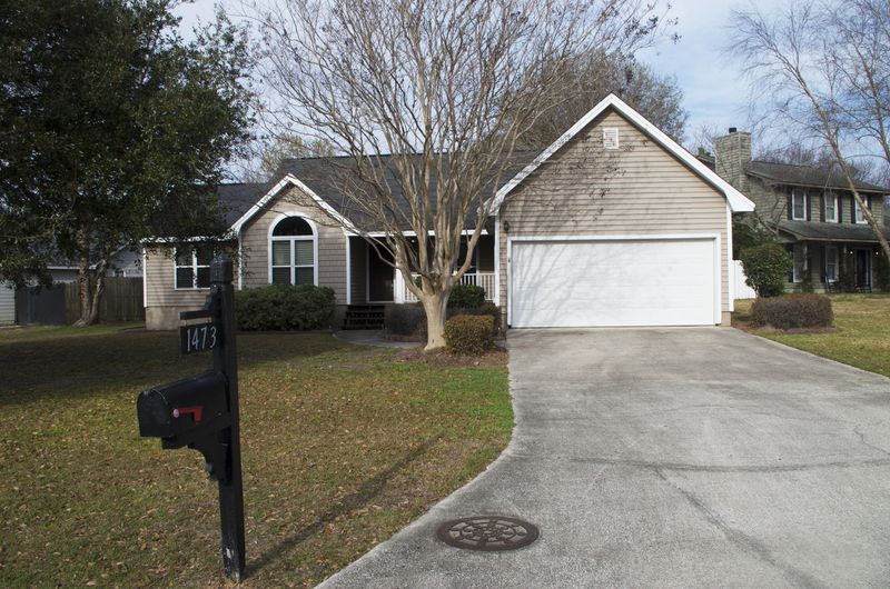 1473 Hidden Bridge Dr, Mount Pleasant, SC 29464