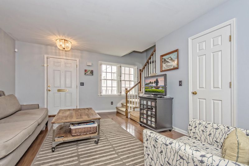 15 Horlbeck Al #B5, Charleston, SC 29401