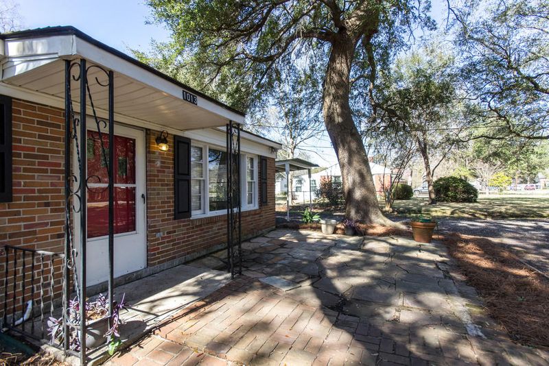 1013 Bradford Ave, Charleston, SC 29412