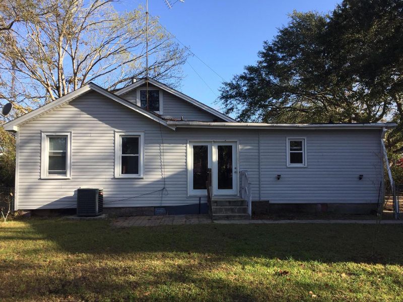 1625 Pinecrest Rd, Charleston, SC 29407