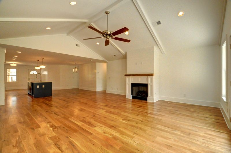 1479 Seminole St, Mount Pleasant, SC 29464