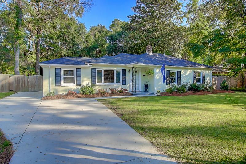 1328 Coosaw Dr, Charleston, SC 29407