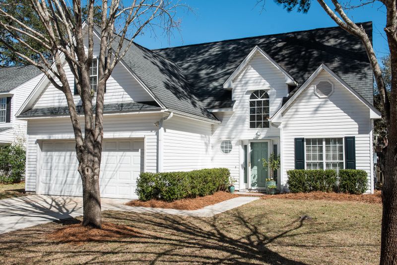 1371 Center Lakes Dr, Mount Pleasant, SC 29464