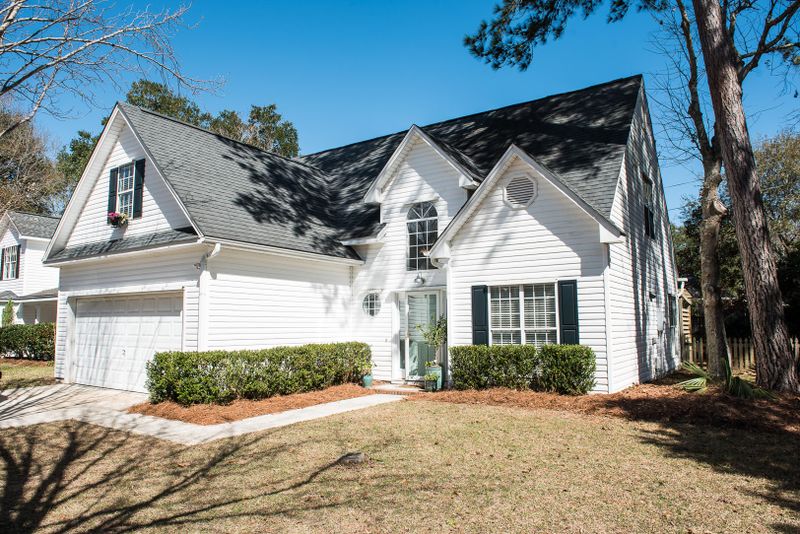 1371 Center Lakes Dr, Mount Pleasant, SC 29464