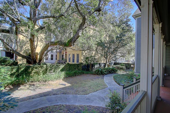 182 N Shelmore Blvd, Mount Pleasant, SC 29464