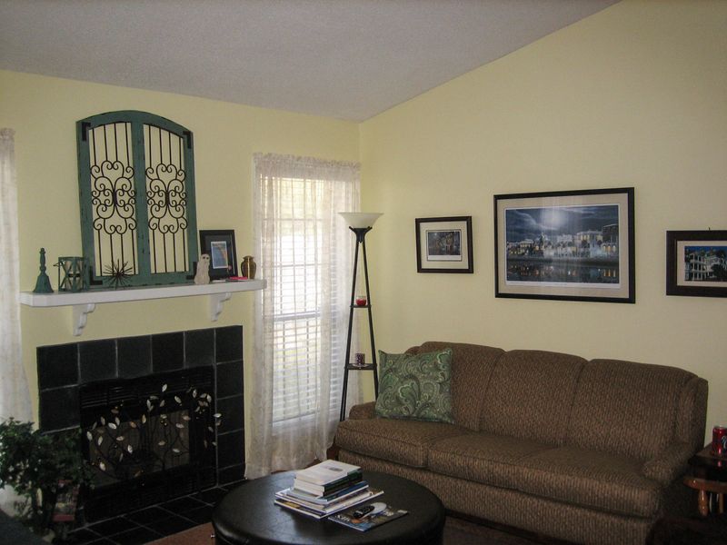 22 Indigo Ln, Goose Creek, SC 29445