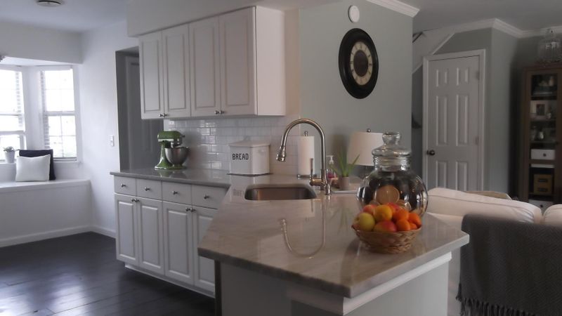 2065 Emerald Ter, Mount Pleasant, SC 29464
