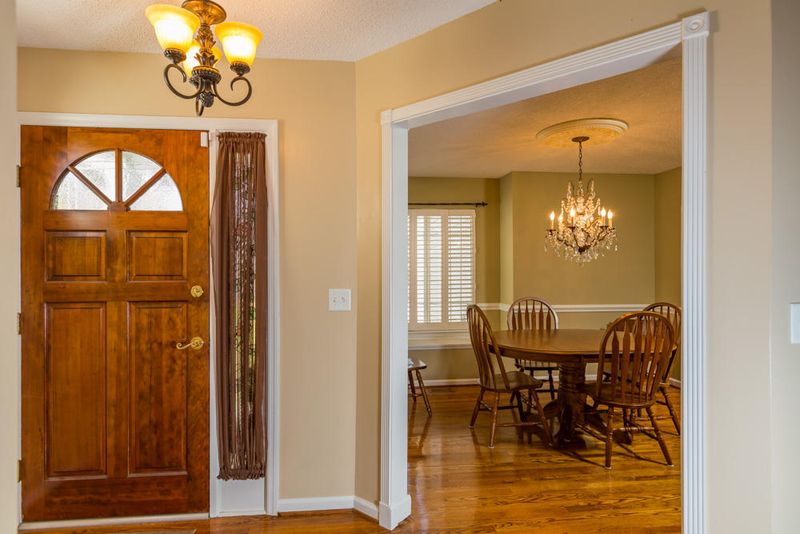 13 Jawol Dr, Charleston, SC 29414