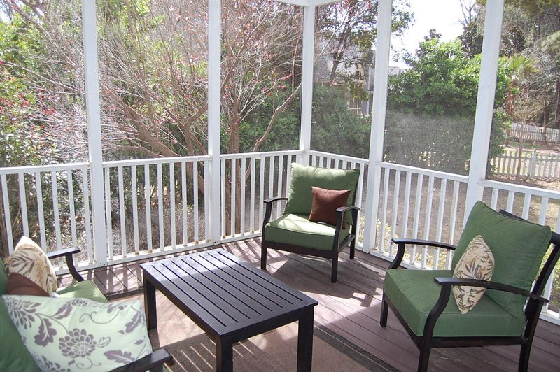 1549 Guilford Ct, Mount Pleasant, SC 29466