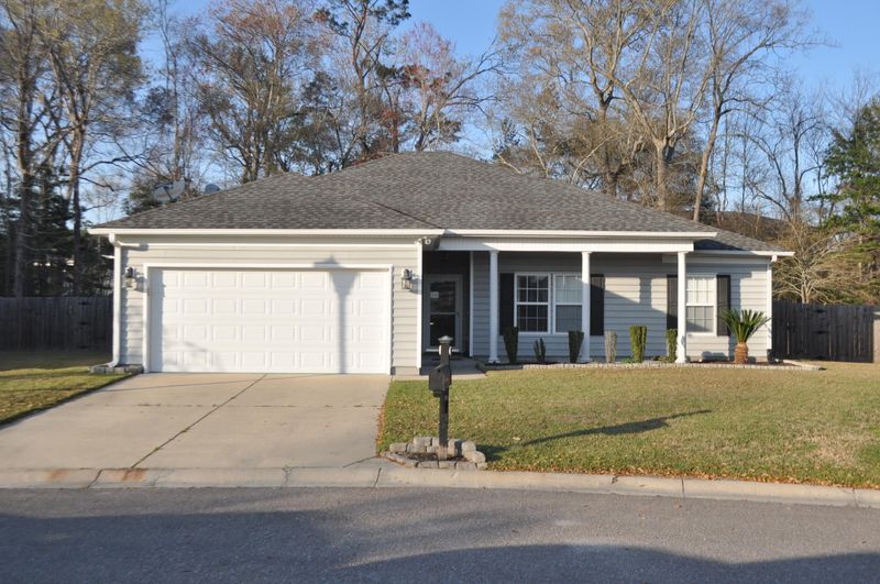 5152 Birdie Ln, Summerville, SC 29485