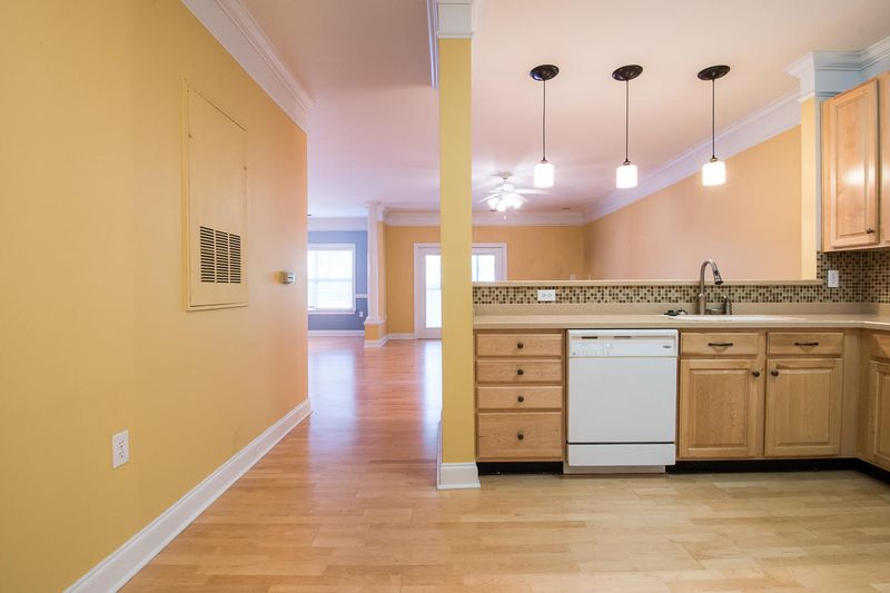 1025 Riverland Woods Pl #802, Charleston, SC 29412