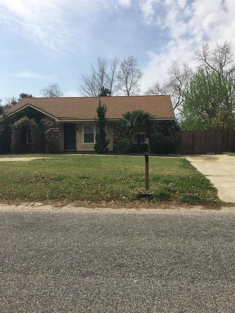 35 Bayshore Blvd, Goose Creek, SC 29445