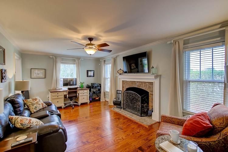 1479 Village Sq, Mount Pleasant, SC 29464