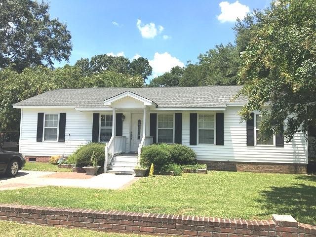 213 215 Palmetto St, Moncks Corner, SC 29461