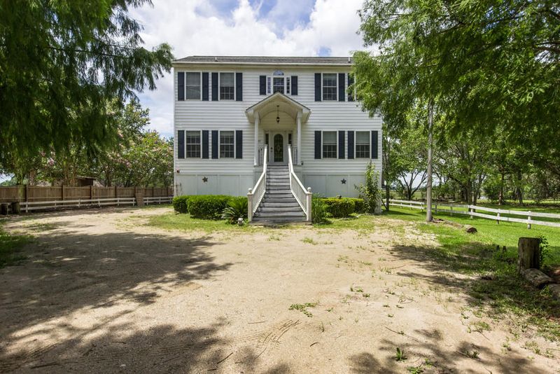 3633 Moonglow Dr, Johns Island, SC 29455