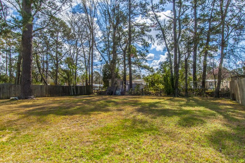 118 Longleaf Dr, Summerville, SC 29483