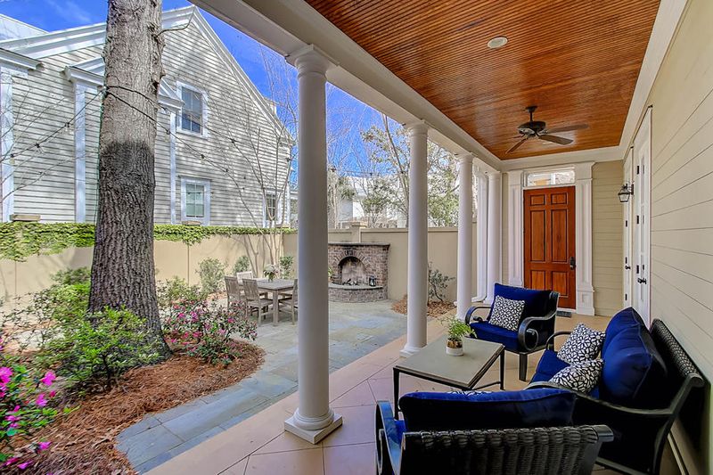 23 Fairhope Rd, Mount Pleasant, SC 29464